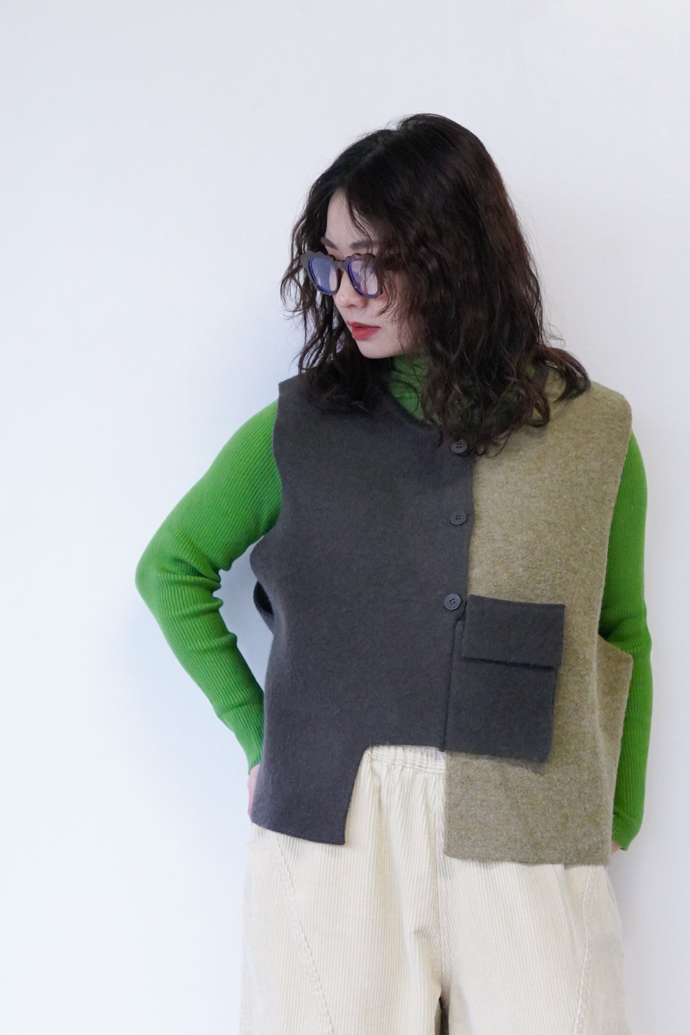 ミニポケット バイカラーニットベスト