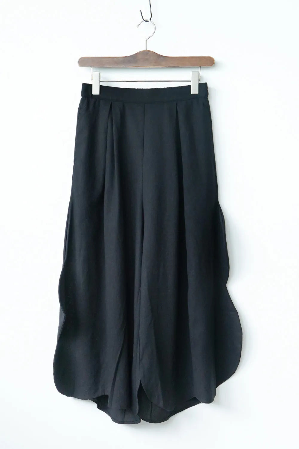 サイドスカラップ麻混パンツ