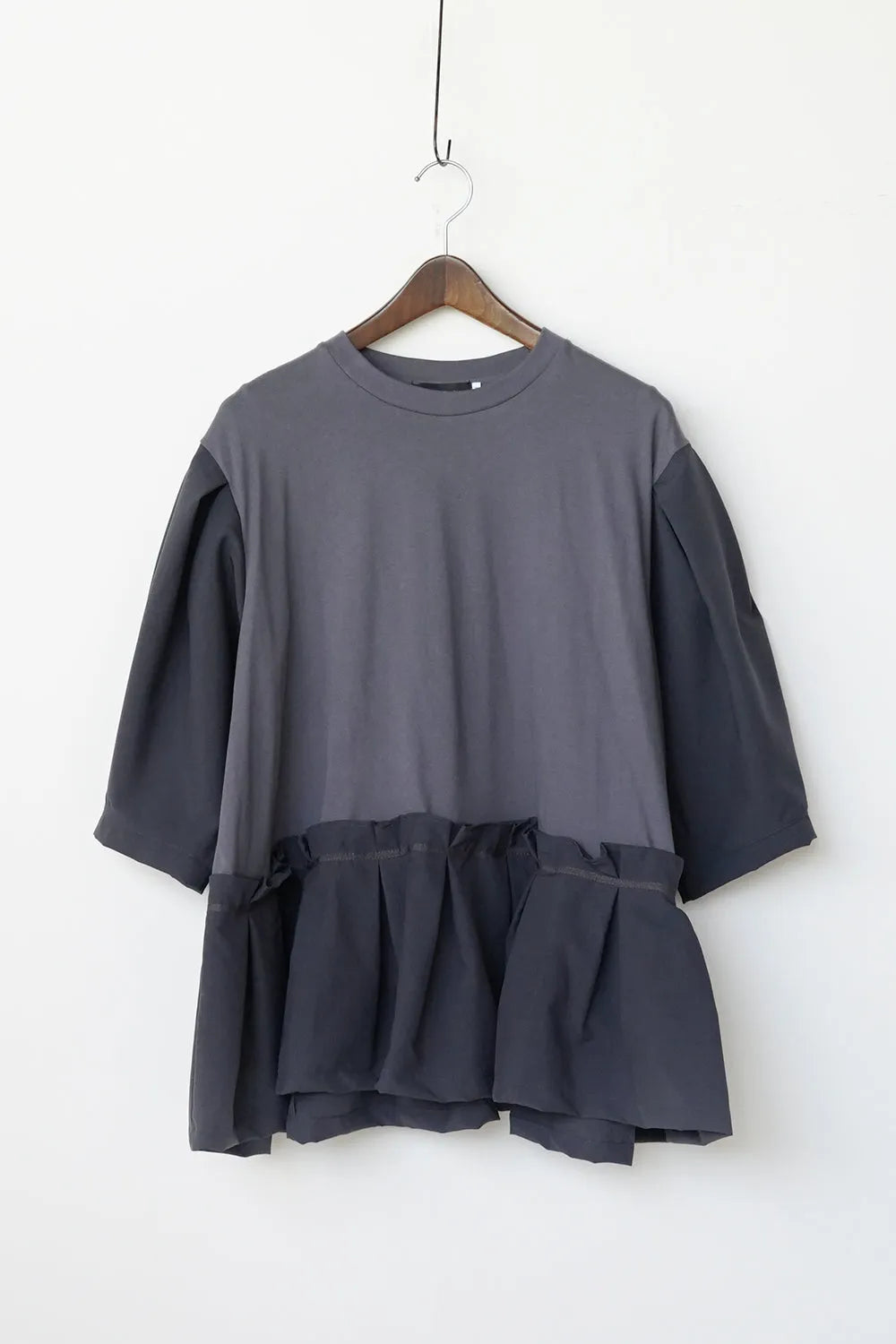 【nunuforme 】チェンジフリルTee