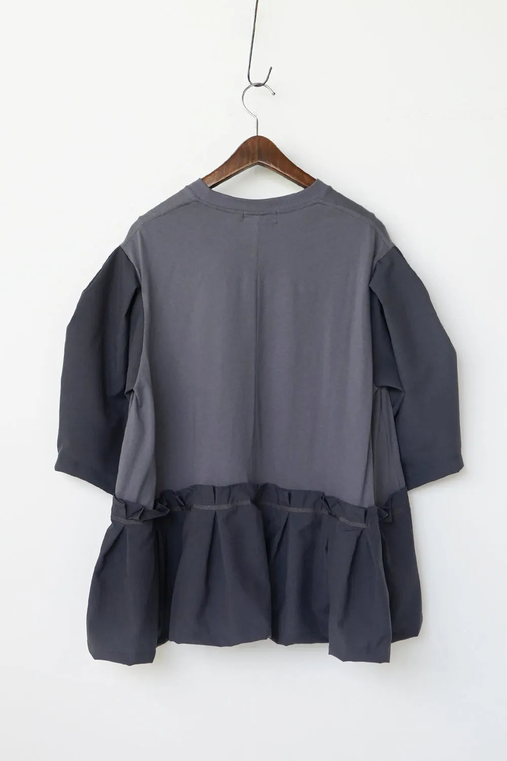 【nunuforme 】チェンジフリルTee