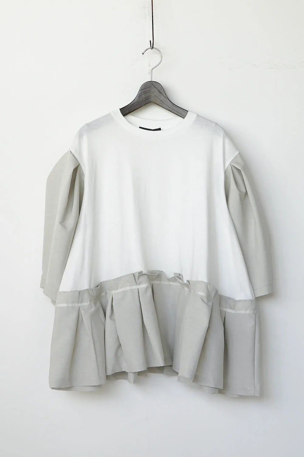 【nunuforme 】チェンジフリルTee