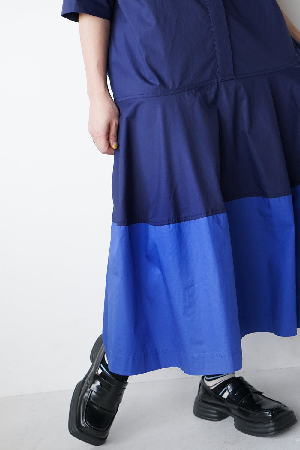 LILA n' citta】バイカラーフレアシャツワンピース – LILA