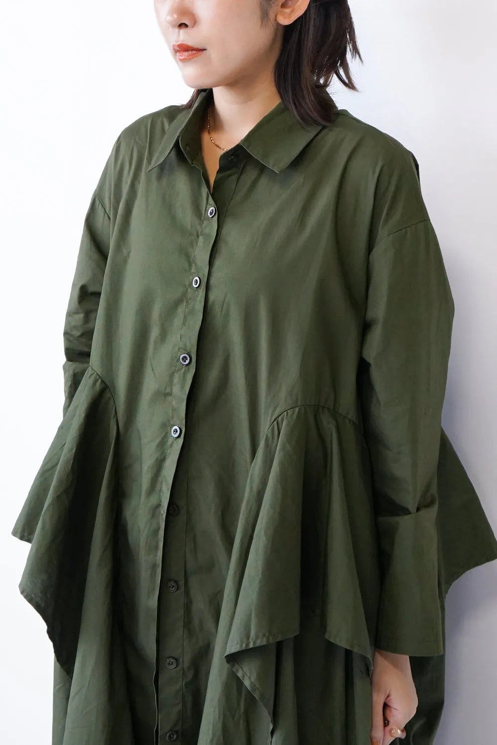 フリルレイヤードシャツワンピース