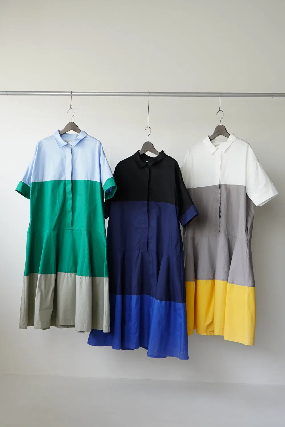 【LILA n' citta】バイカラーフレアシャツワンピース