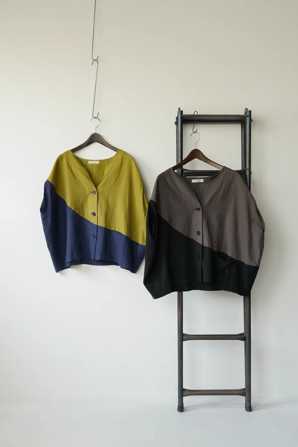 【LILA n' citta】リネンレーヨン丸形プルオーバー