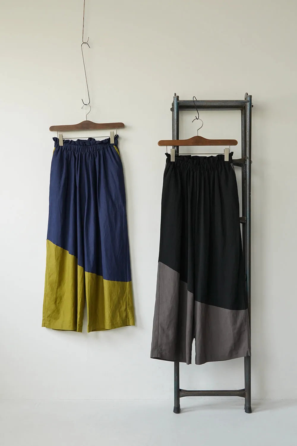 【LILA n' citta】リネンレーヨンバイカラーパンツ