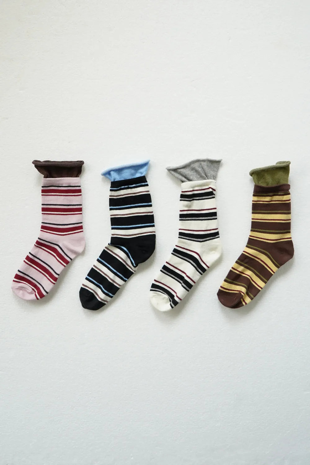 無地×マルチボーダーソックス