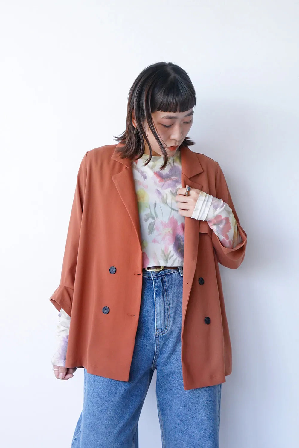 袖タックダブルジャケット