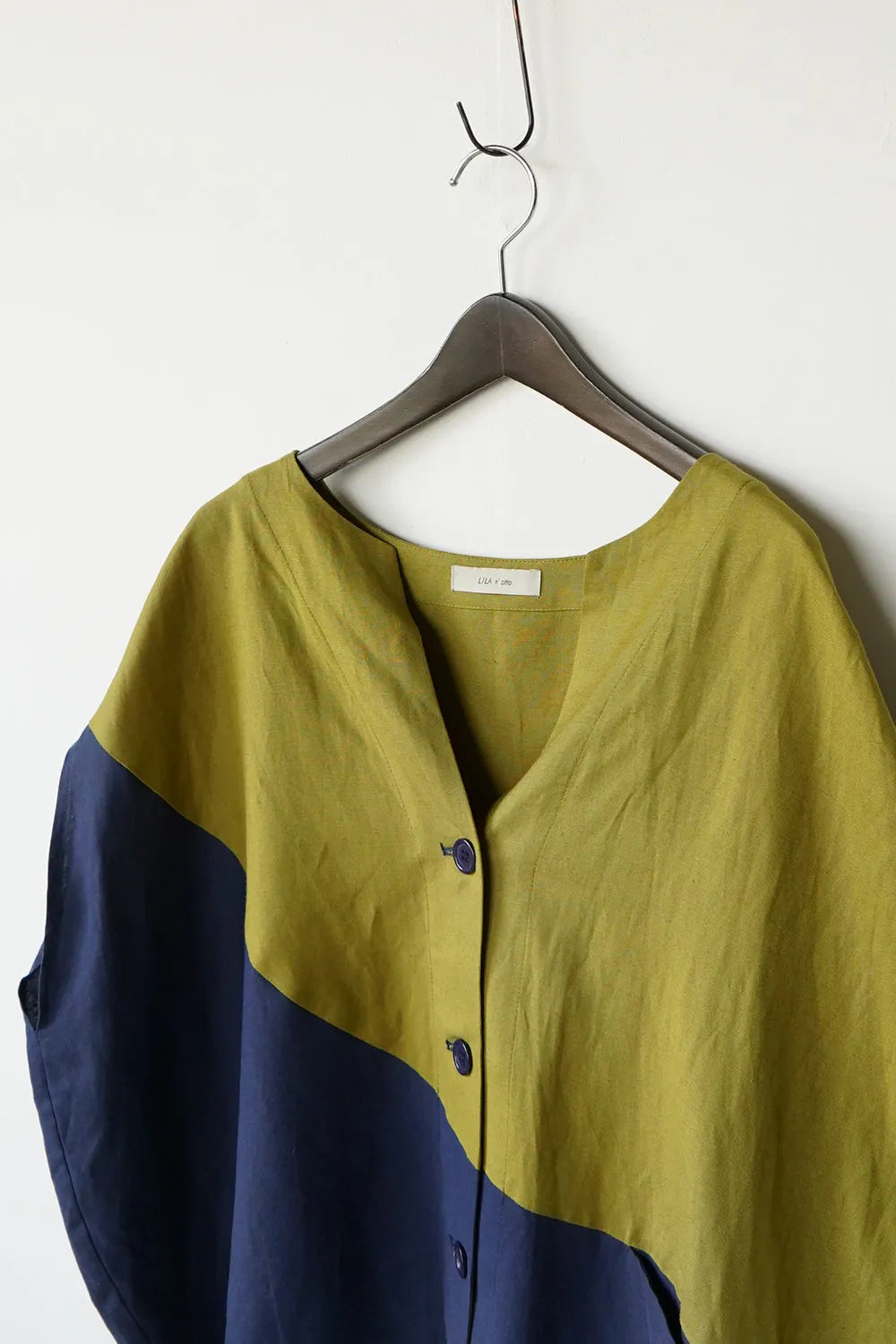 【LILA n' citta】リネンレーヨン丸形プルオーバー