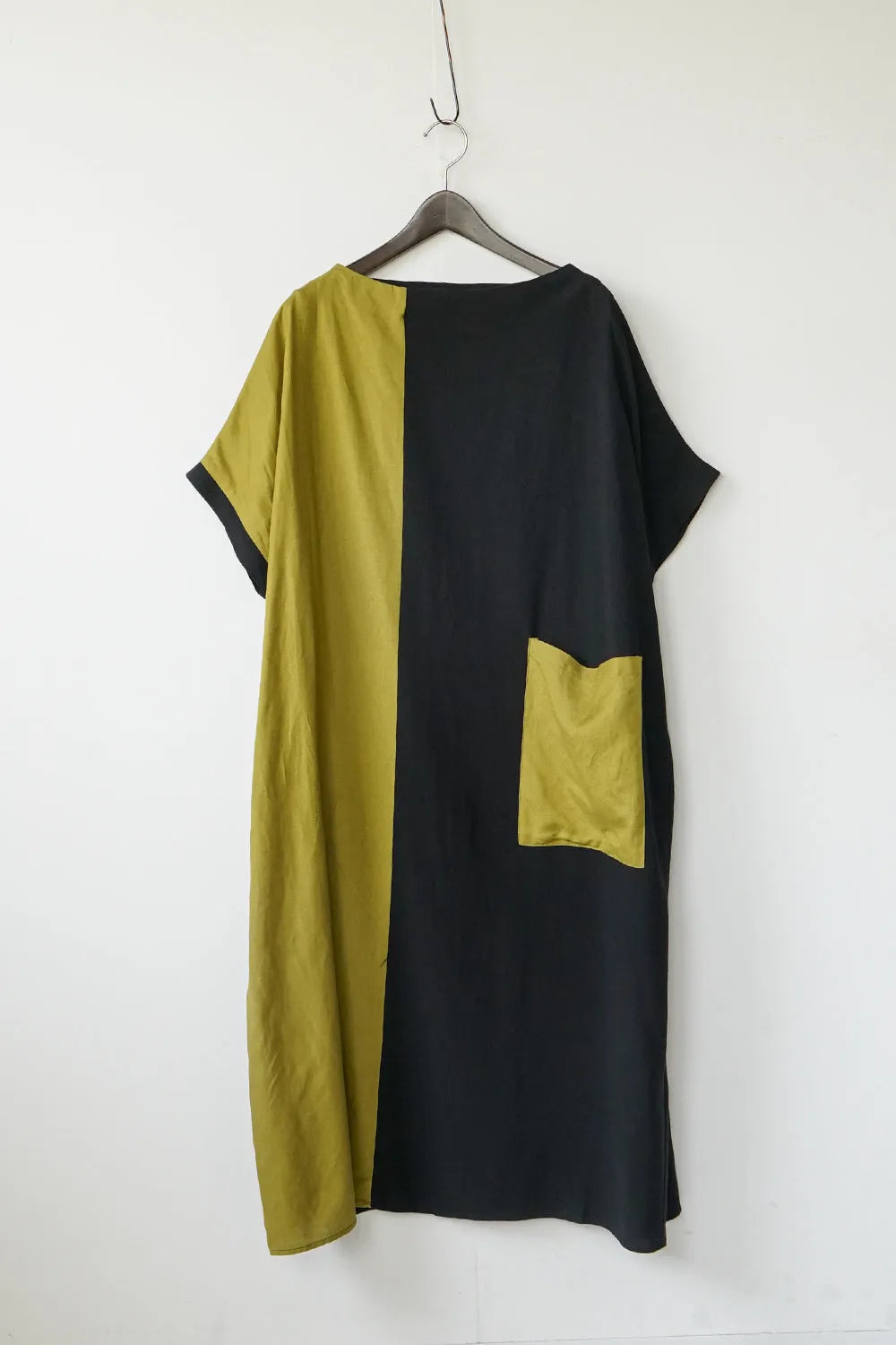 【LILA n’ citta】リネンレーヨンバイカラーワンピース