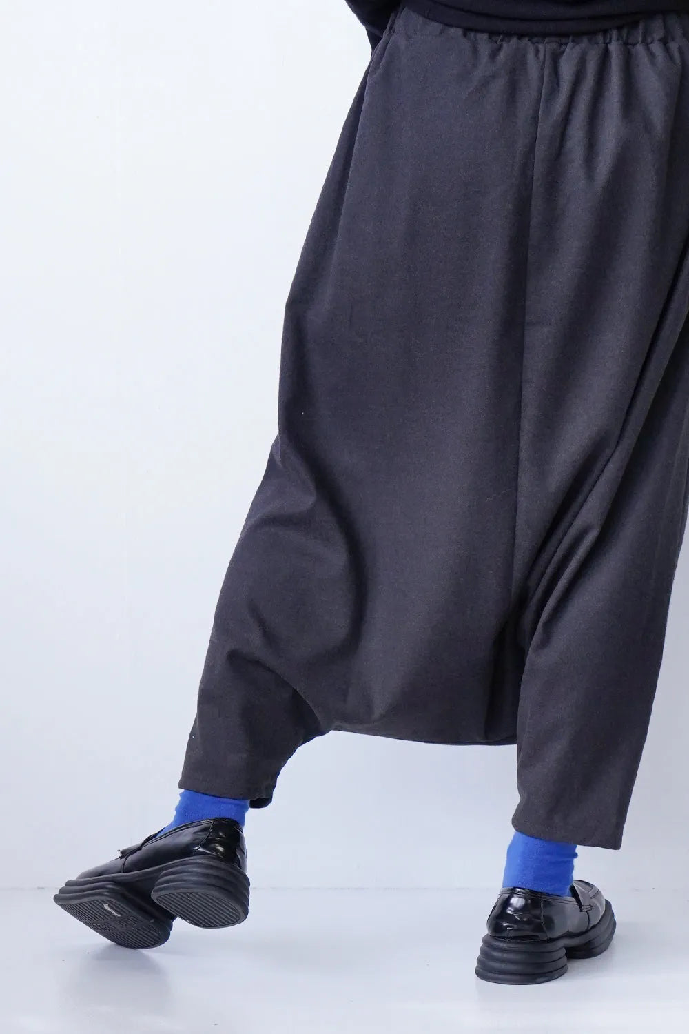 【LILA n' citta】ビッグタックサルエルパンツ