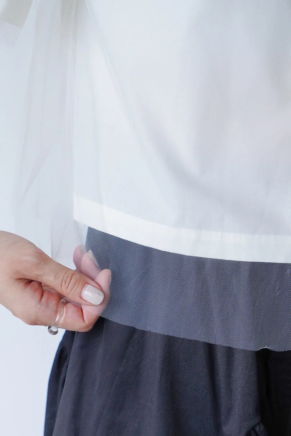 【MICALLE MICALLE】チュールレイヤードシャツ