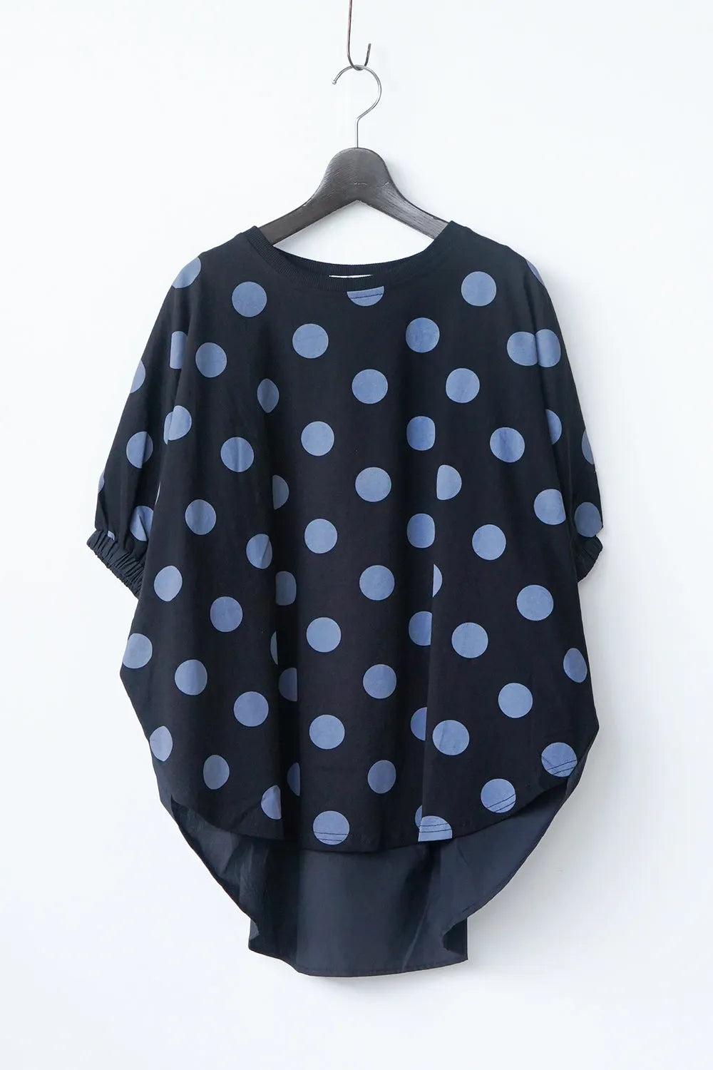 ドットプリントドルマン丸型カットソー