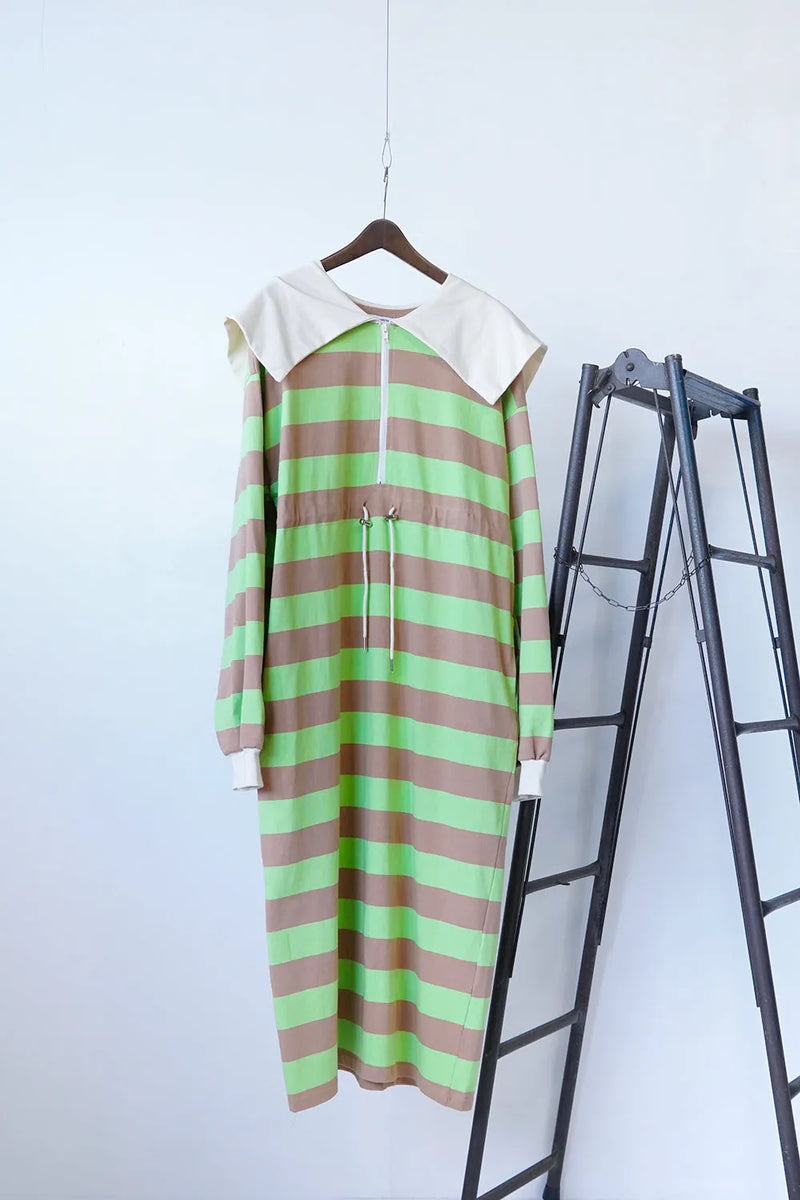 セーラーカラーボーダースウェットワンピース