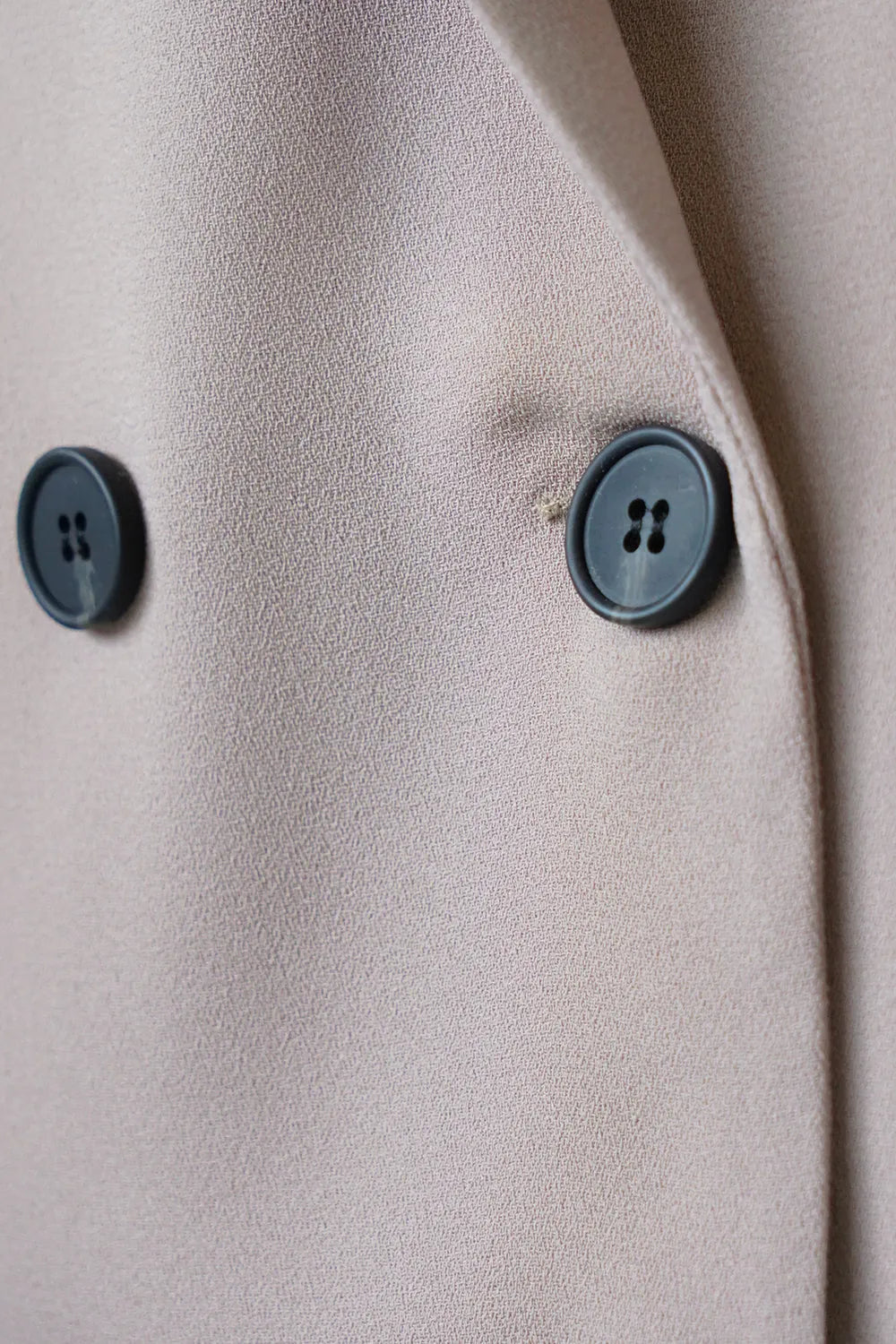 袖タックダブルジャケット