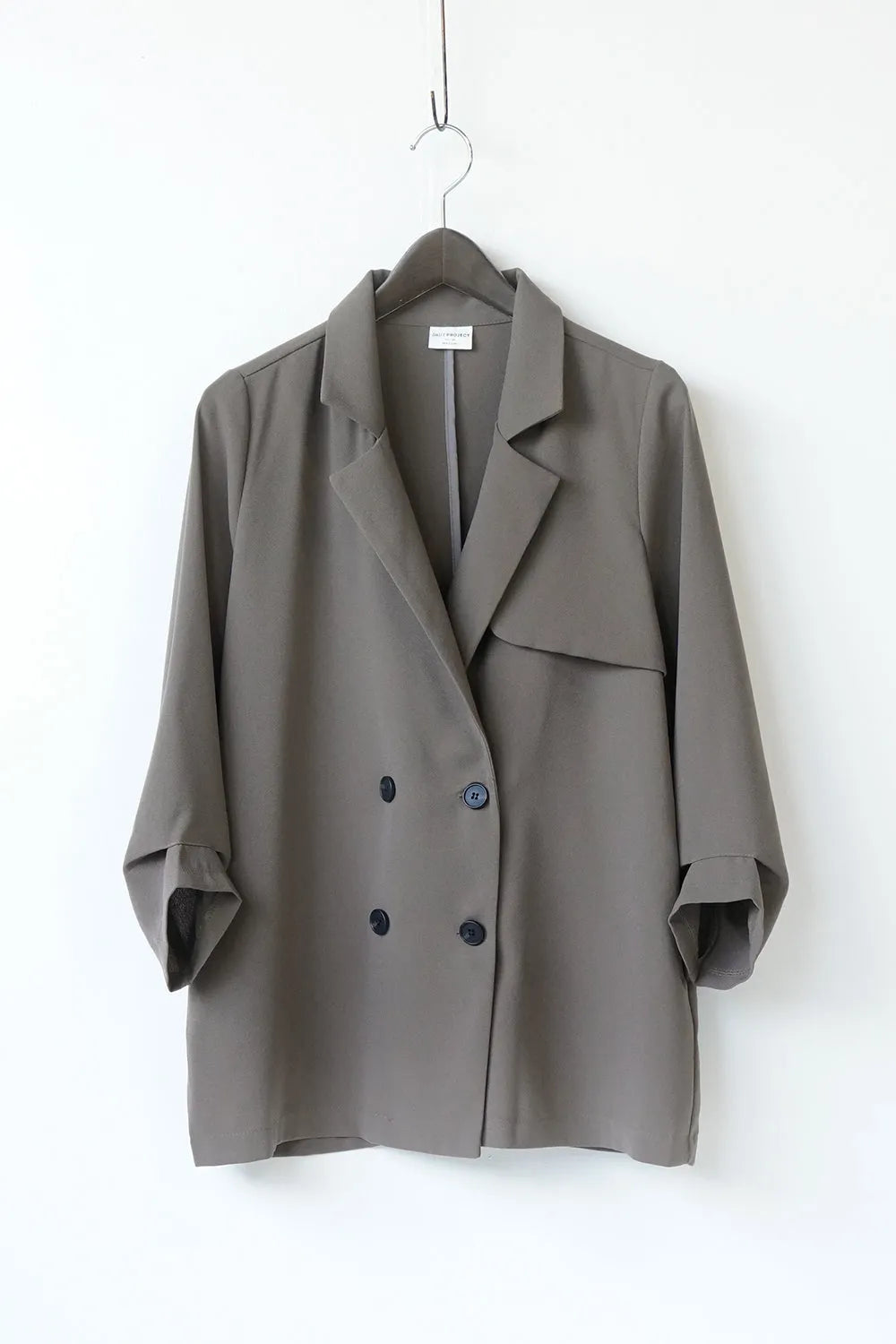 袖タックダブルジャケット