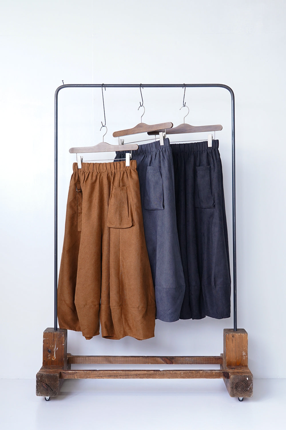 ベルトデザイン 半端丈バルーンパンツ – LILA & CITTA ONLINE SHOP