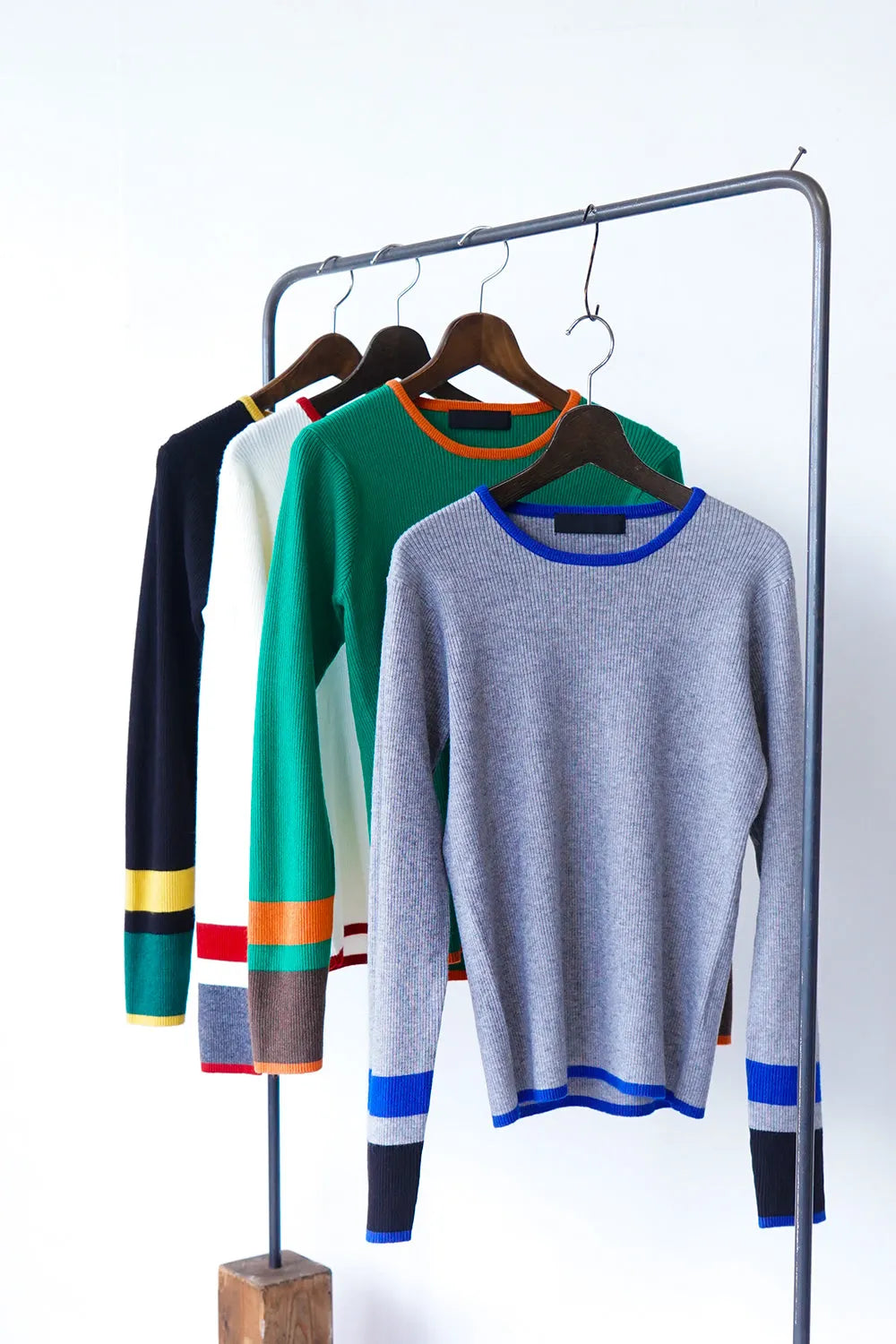 【MICALLE MICALLE】配色ラインニットソー