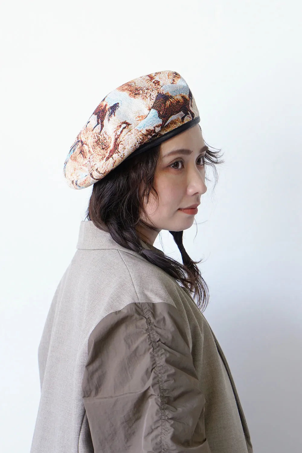 Gobelin Animal Beret(馬柄)
