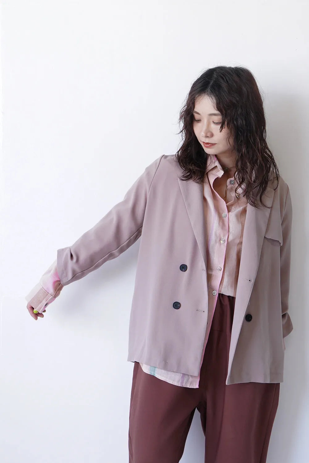 袖タックダブルジャケット