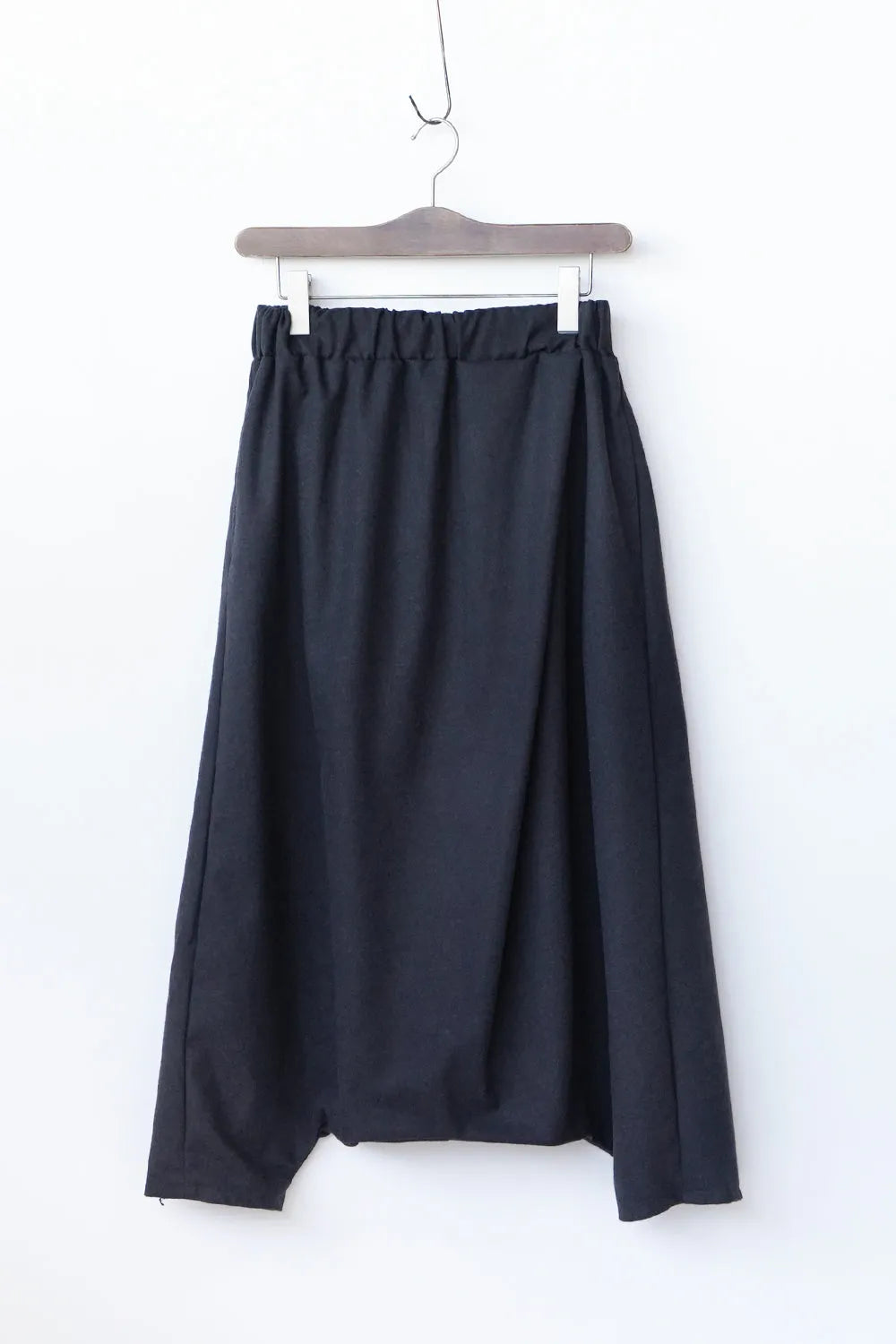 【LILA n' citta】ビッグタックサルエルパンツ