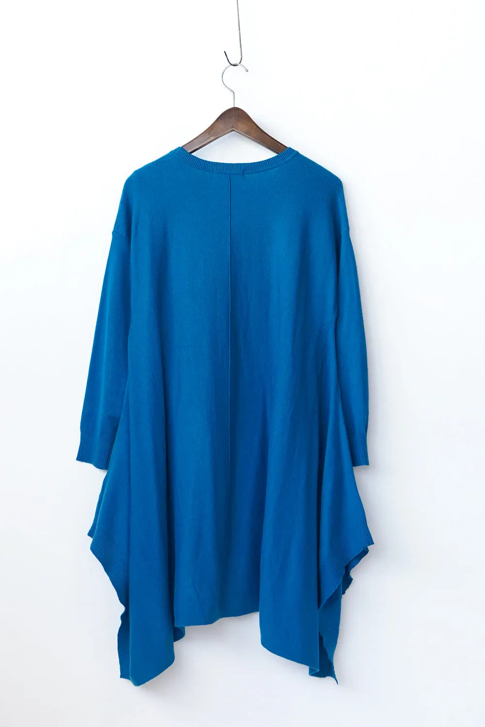 センターラインチュニックニット