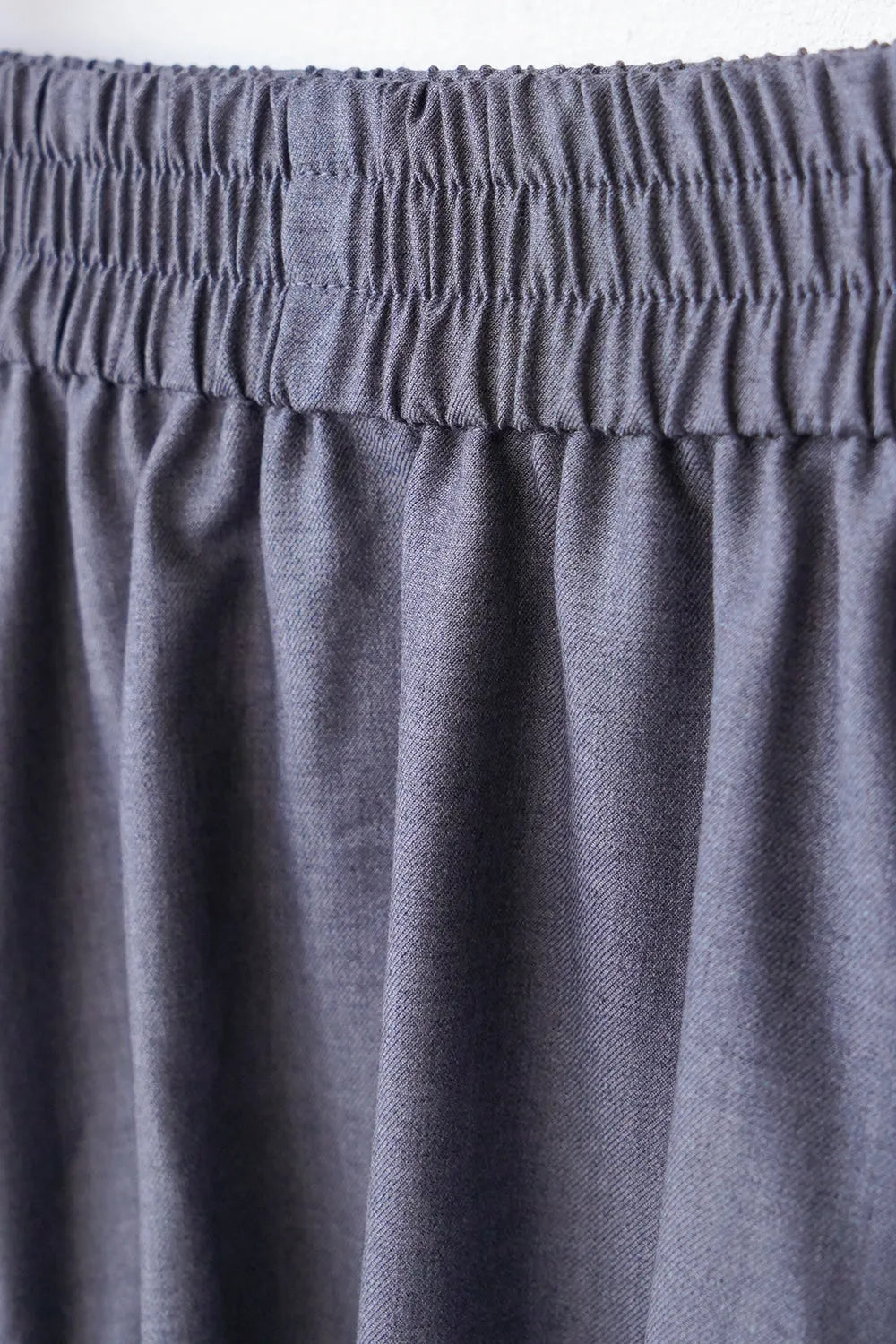 アンバランスドロストデザインロングスカート