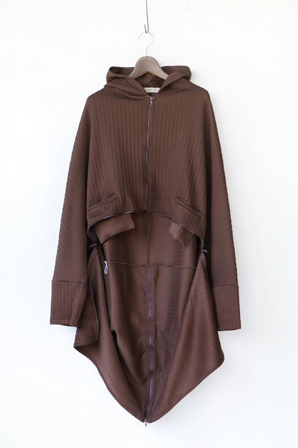 ジップデザインドルマンパーカ