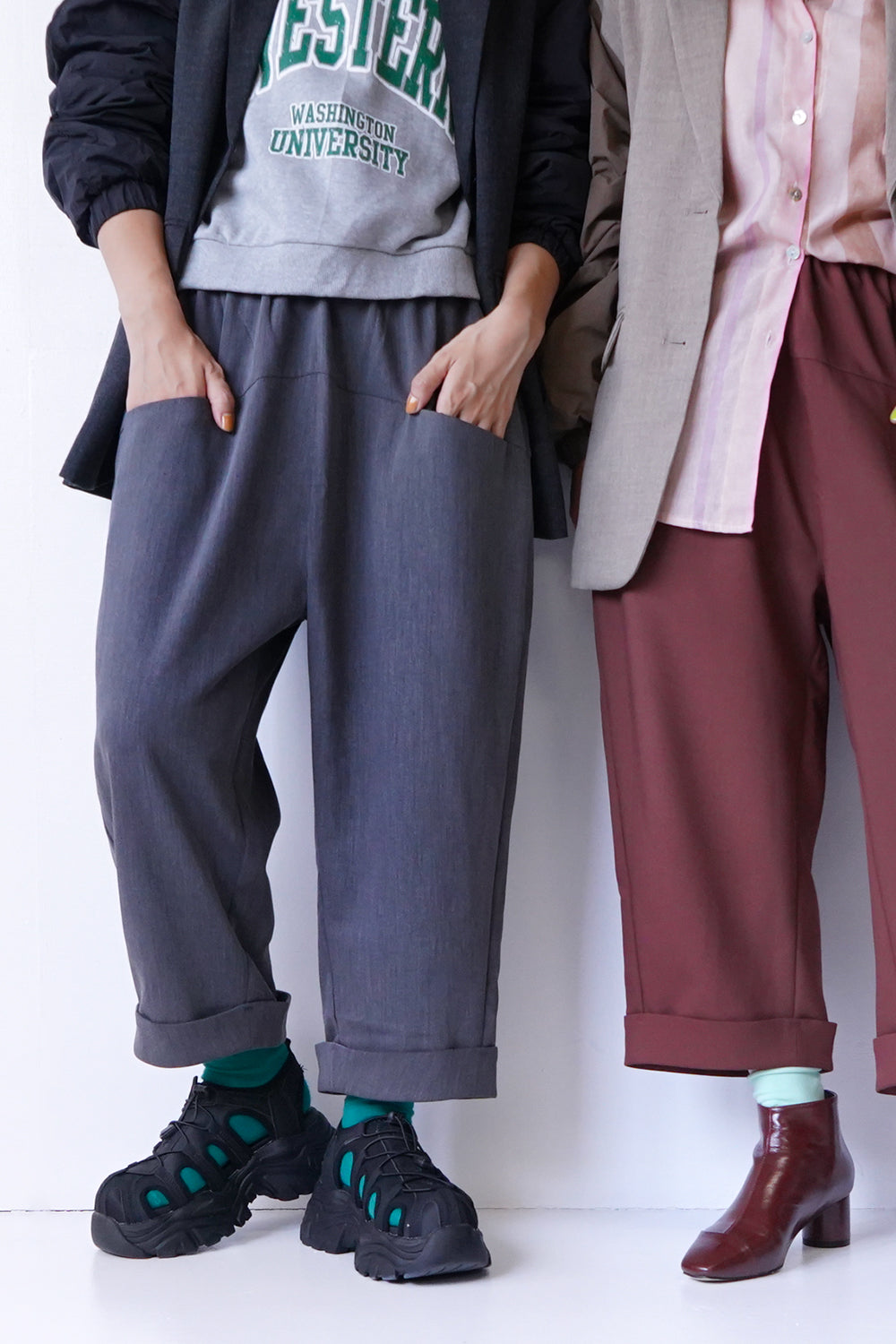 グレー ストレッチパンツ Mサイズ ロゴ入り 417114196.jpg?1526697049