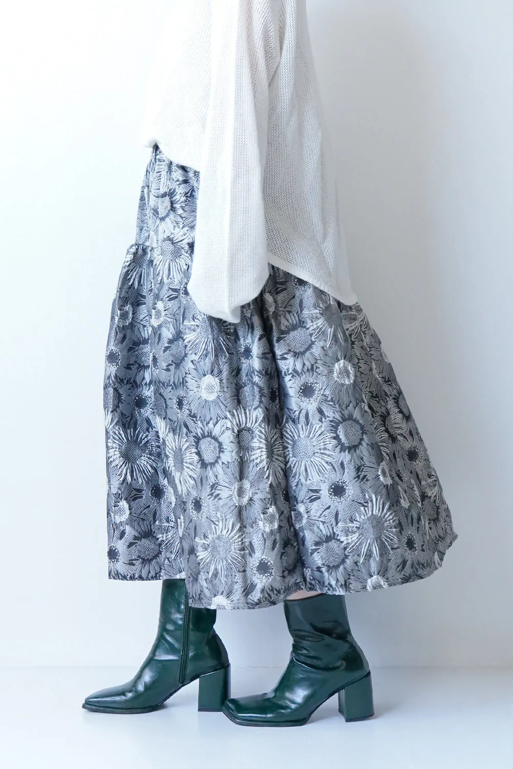 ジャガードボリュームスカート