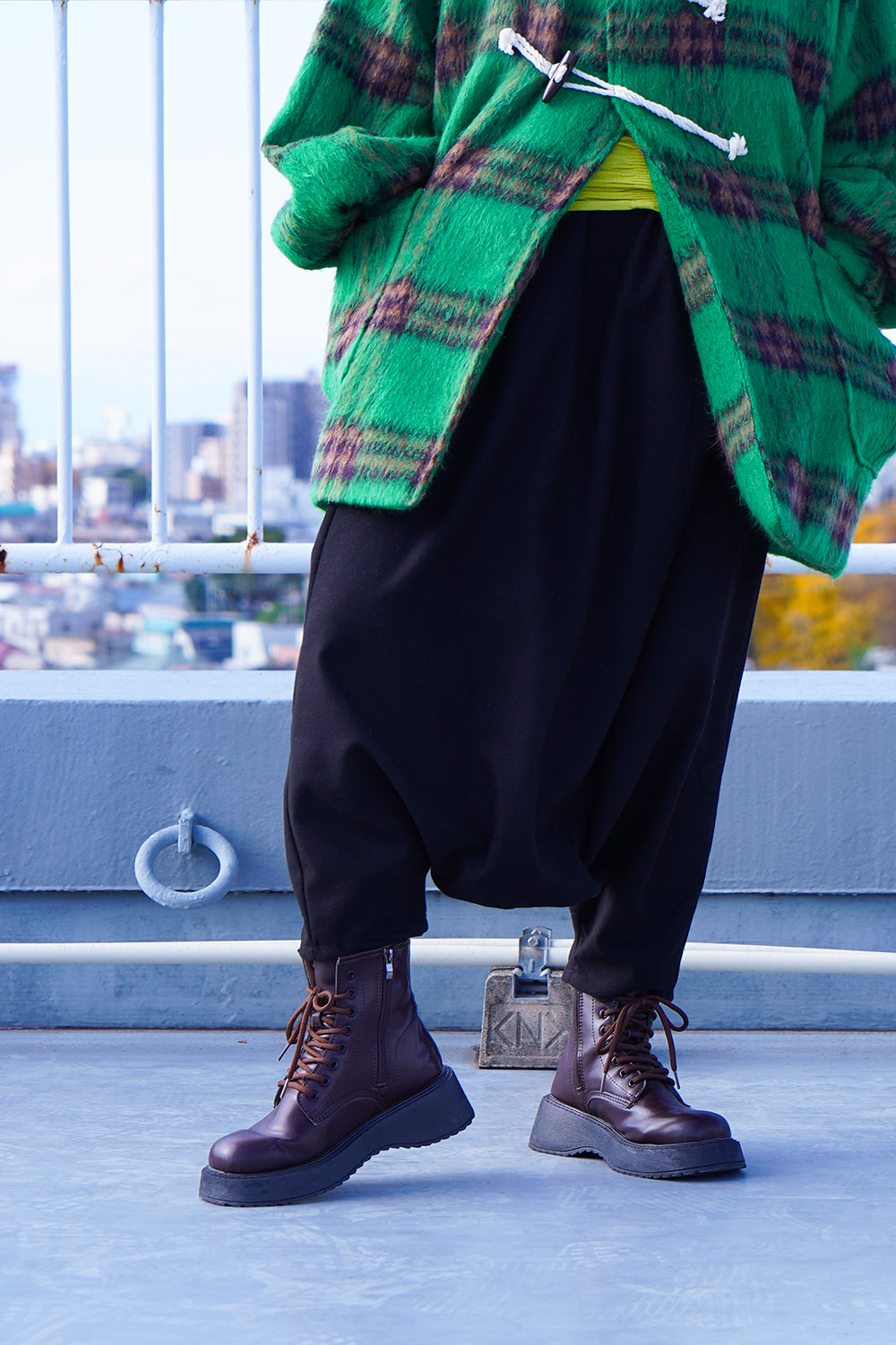 【LILA n' citta】ビッグタックサルエルパンツ