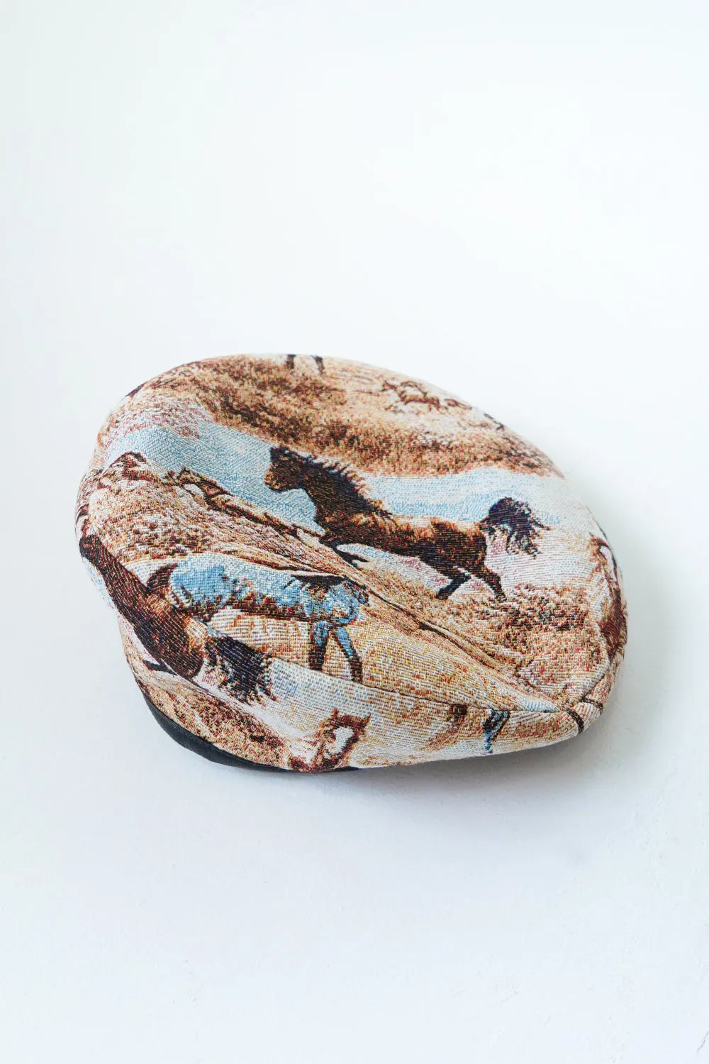 Gobelin Animal Beret(馬柄)