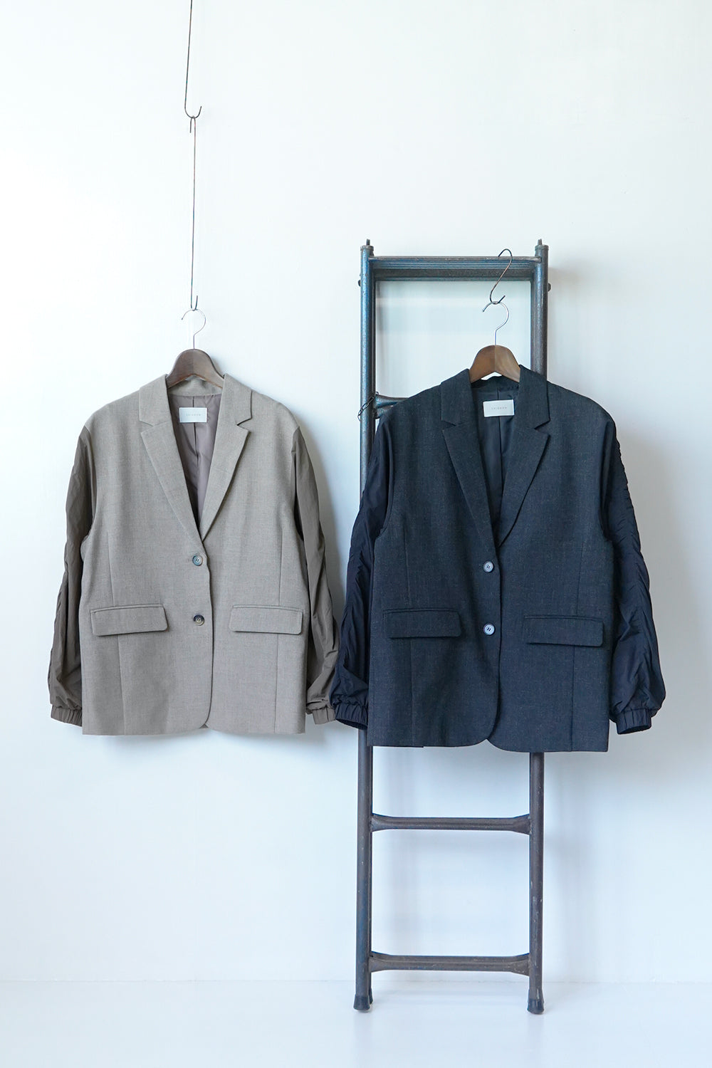 chignon 半袖ジャケット CHIGNON｜袖 MA-1 ドッキング ジャケット 4554-039mk-kk - Piu