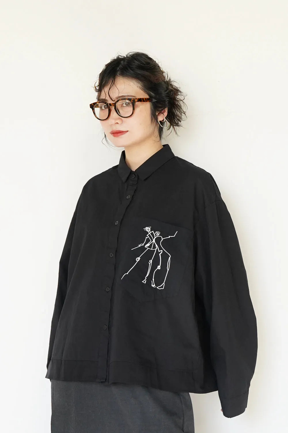 刺繍人間ポケットシャツ – LILA & CITTA ONLINE SHOP