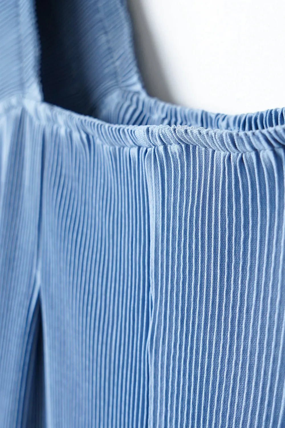 フリルショルダープリーツサロペット