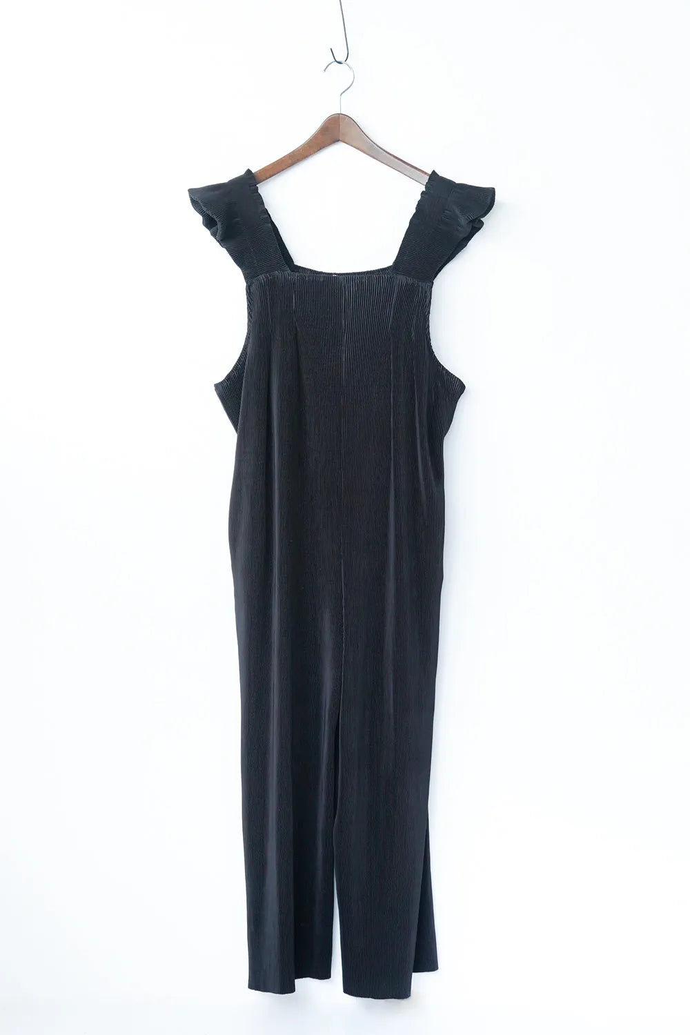 フリルショルダープリーツサロペット