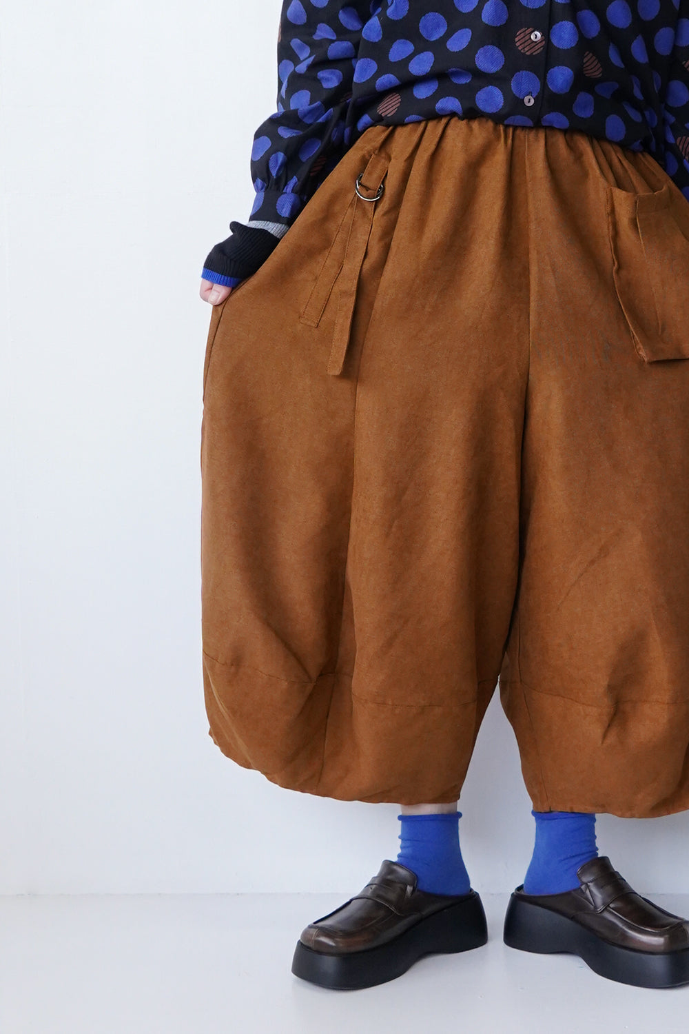 ベルトデザイン 半端丈バルーンパンツ – LILA & CITTA ONLINE SHOP