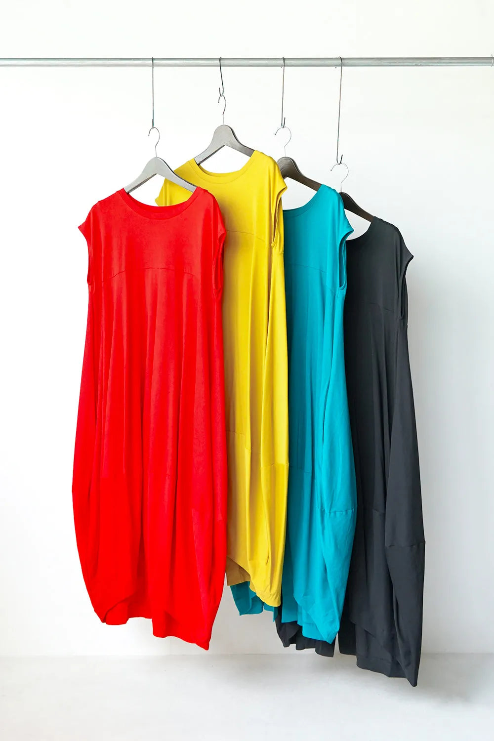 ヨーク切替バルーンロングワンピース