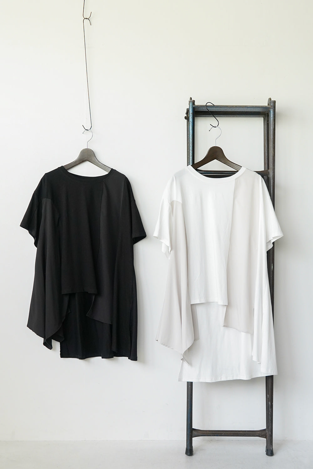 異素材切替アンバランスヘムカットソー – LILA & CITTA ONLINE SHOP