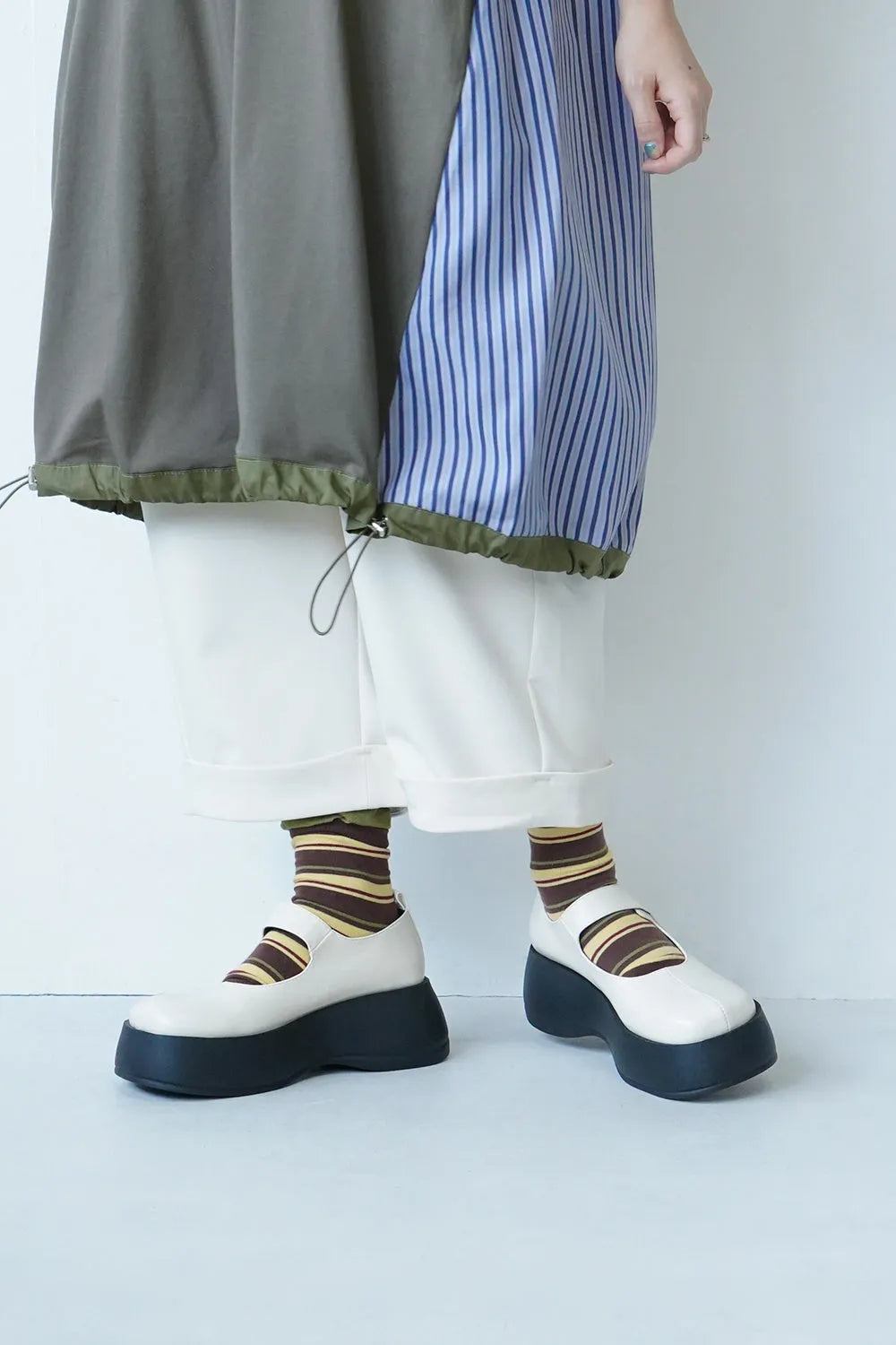無地×マルチボーダーソックス