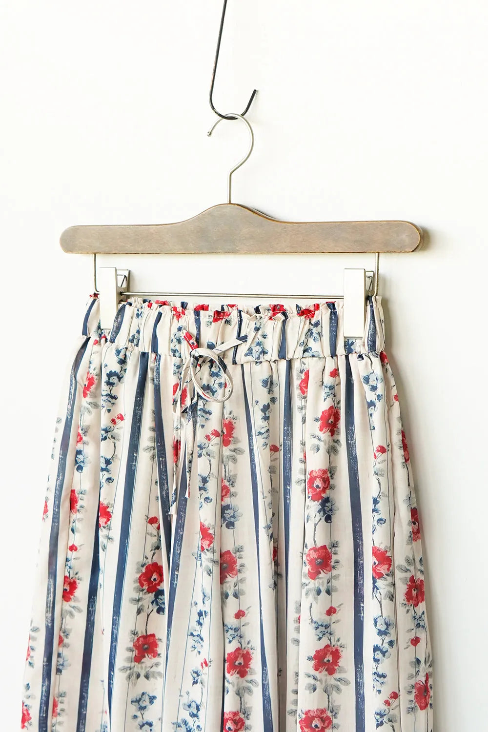 ストライプ×花柄ワイドパンツ – LILA & CITTA ONLINE SHOP ストライプ×花柄ワイドパンツ – LILA & CITTA ONLINE SHOP