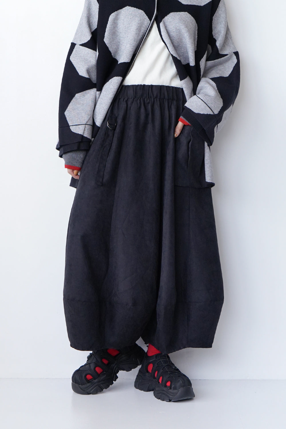 ベルトデザイン 半端丈バルーンパンツ – LILA & CITTA ONLINE SHOP