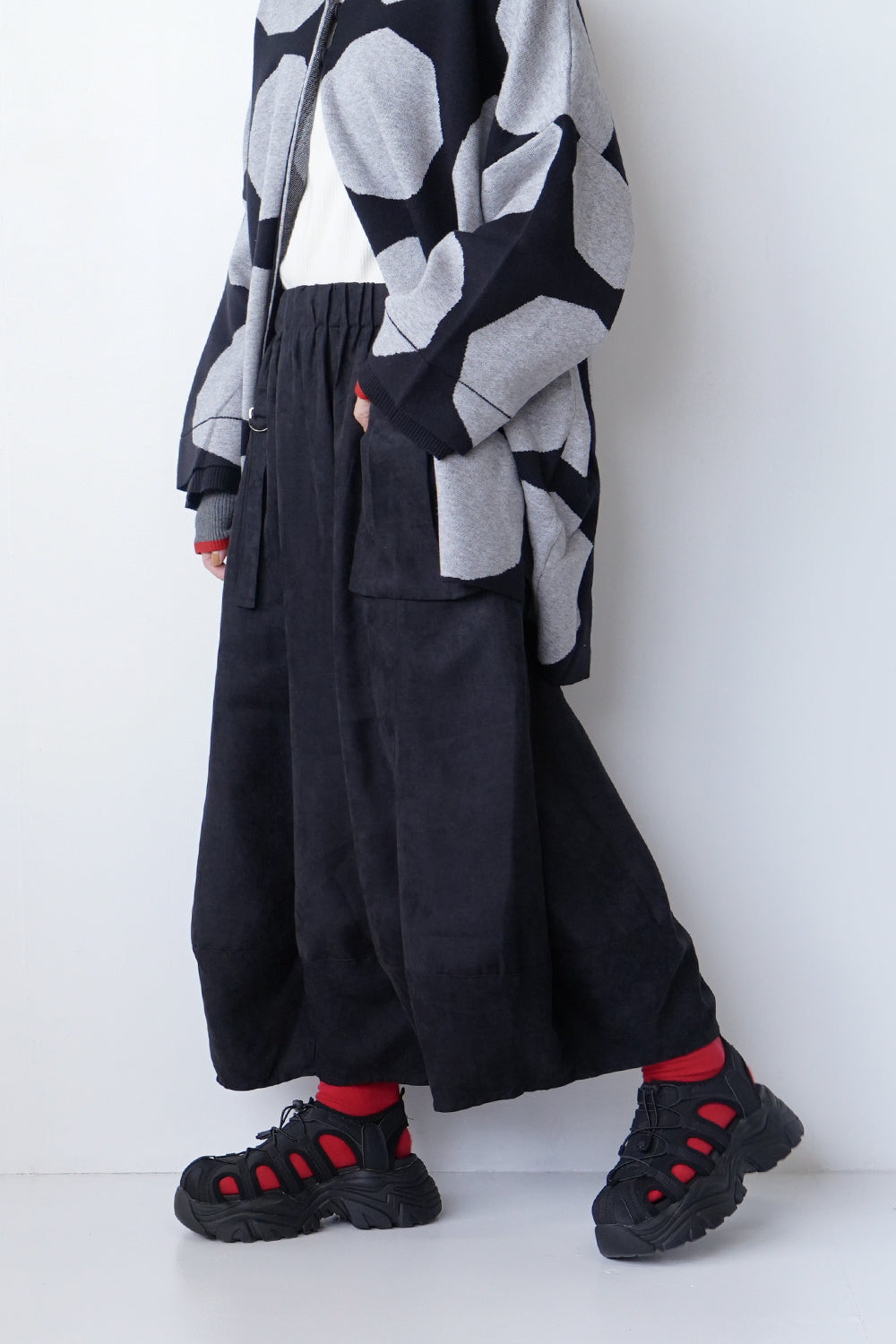 【萠】バルーンパンツ♡新品 Wガーゼ裾ゴムバルーンパンツ（kinako）の商品詳細