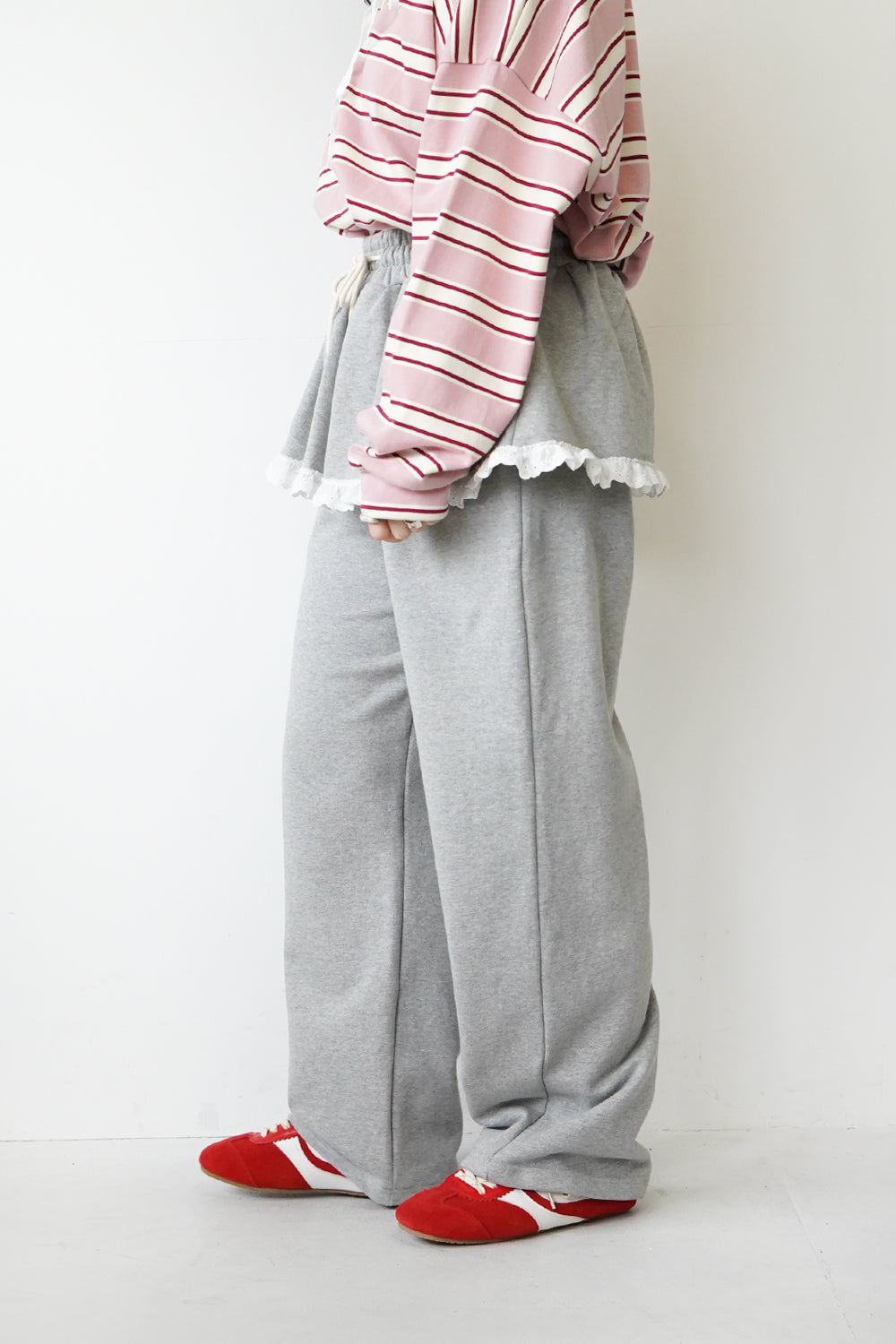 MACHATT マチャット ペプラム フリルパンツ　ウエストゴム MACHATT マチャット ペプラム フリルパンツ ウエストゴム