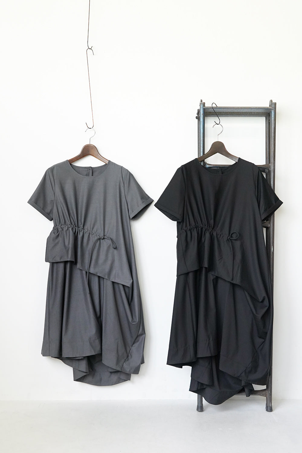前後ドロストデザイン アシメ変形ワンピース – LILA & CITTA
