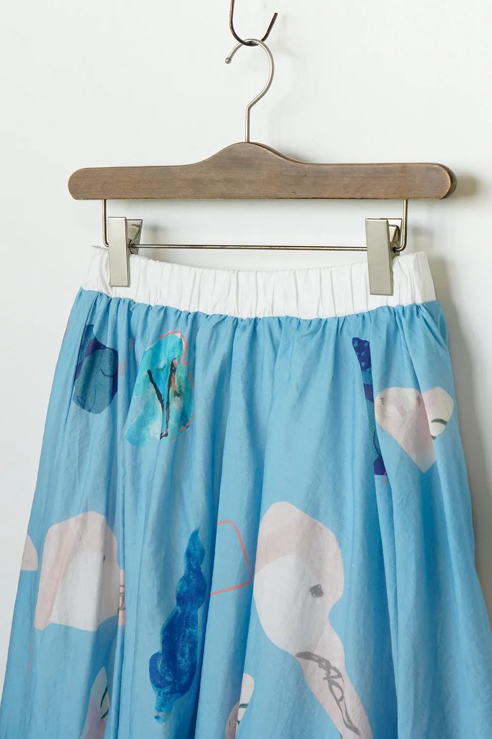 ギャザーフレアスカート