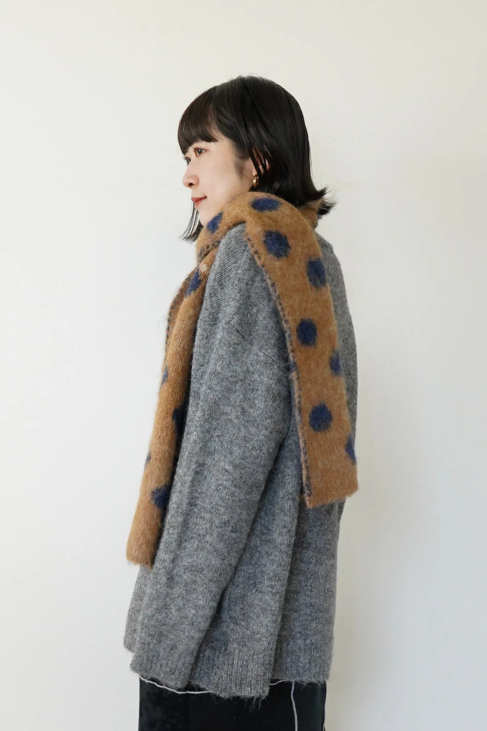 バイカラードットマフラー