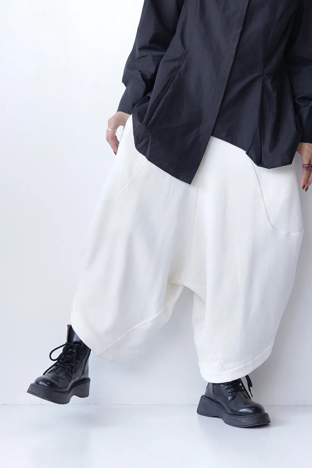 ラウンド切替裏毛サルエルパンツ