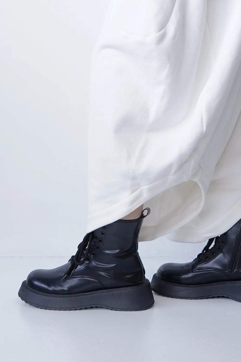 ラウンド切替裏毛サルエルパンツ