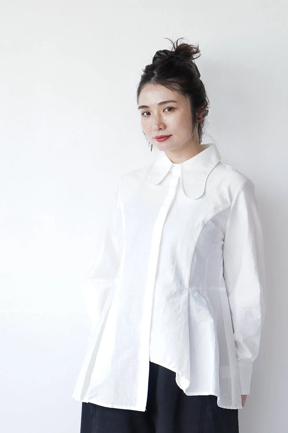 アシメカラーアシメヘムパネルラインシャツ